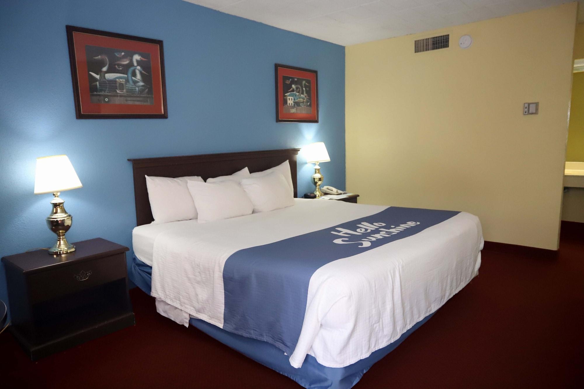 Days Inn East Stroudsburg Esterno foto