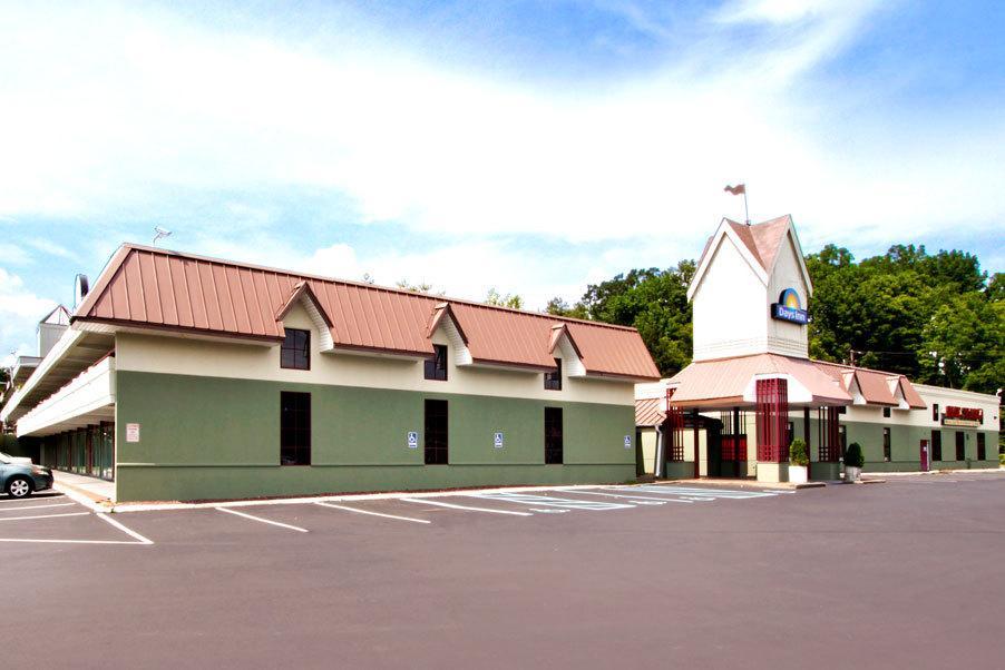 Days Inn East Stroudsburg Esterno foto